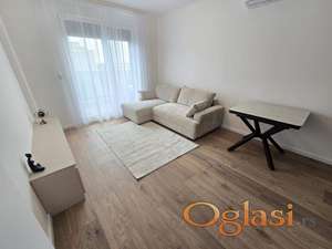 Zemunske kapije,lux,2 spavaće sobe,garaža ID#819446