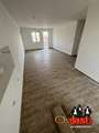 <p><b>* * * Retko u ponudi* * *</b></p><p>Prostran petosoban stan koji se sastoji od dva kupatila, četiri spavaće sobe, 