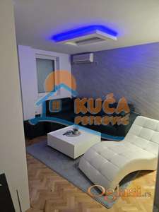 Izdaje se odličan stan na Vizantijskom bulevaru, 63m2