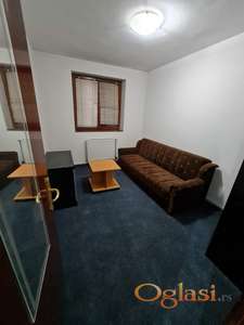 Izdajem namešten jednosoban stan kod Sajma