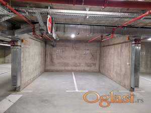 Dva garazna mesta u Residence Park Novom