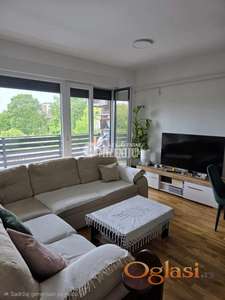 Luksuzan 3.0 stan, 76m² sa parking mestom –  centar ID#2278