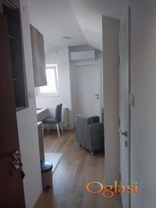 Nov jednoiposoban stan na Telepu!