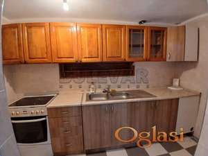 Izdaje se stan u Durlanu