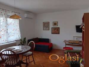  KOMFORAN JEDNOIPOSOBAN PET FRIENDLY STAN KOD SAJMA