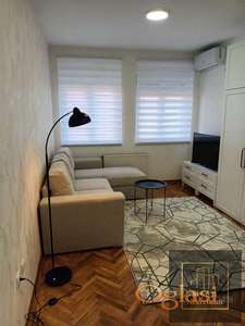 Odlična garsonjera na Grbavici! Miše Dimitrijevića