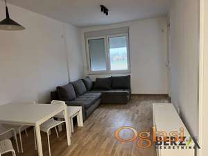  KOMFORAN JEDNOIPOSOBAN STAN PET-FRIENDLY&nbsp; SA PARKING MESTOM - AVIACIJA