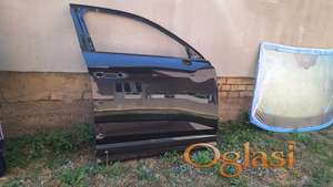 Audi Q3 sportback prednja desna vrata 83F 2018-