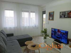 Mladenovac, Tozino voće, 46 m2