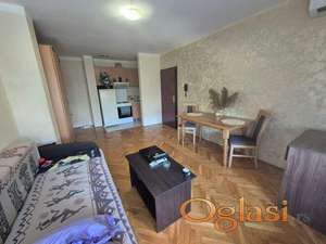 533736 Nova Detelinara - 29m2 - garsonjera