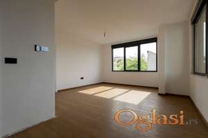 Petosoban stan na Telepu, Novi Sad, 142 m², 2. sprat