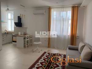 Lux stan, parking, Kej ID#5391