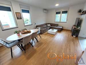 Stan,PETROVARADIN,ALIBEGOVAC,kv: 80, € 500, ID: 9101940