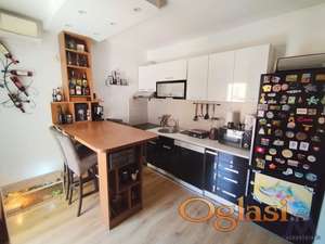 Stan NOVI SAD,BULEVAR,kv: 33, € 123600, ID: 1019437