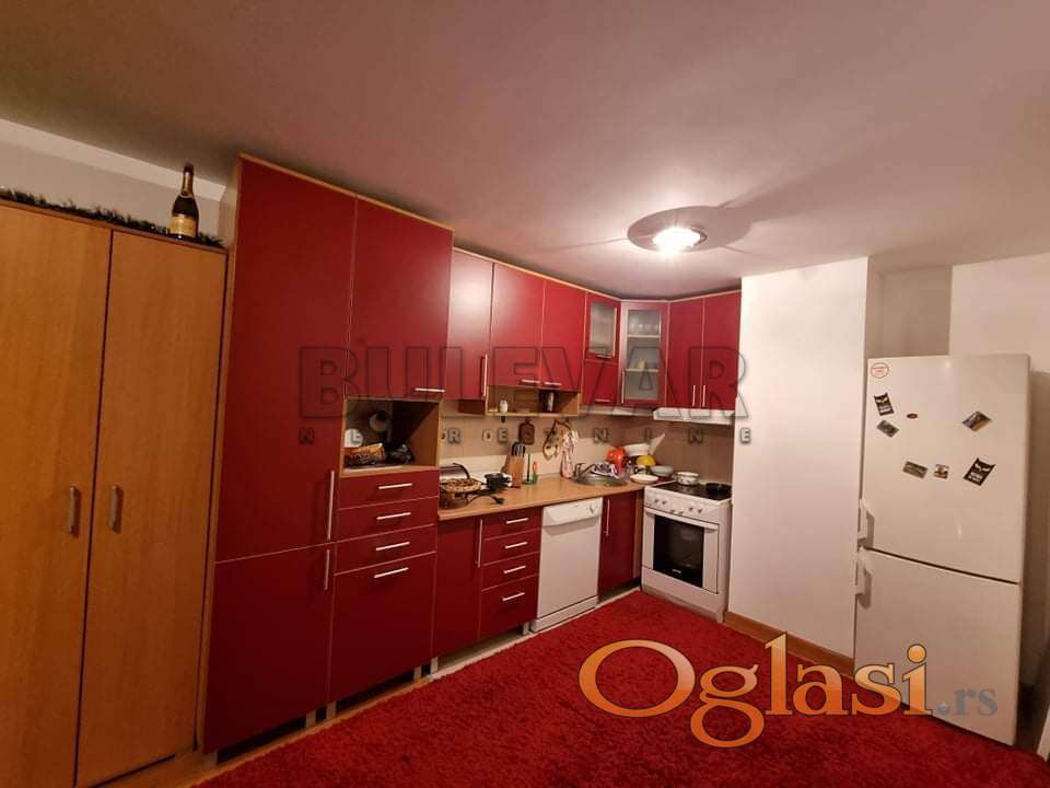 сдаётся двухкомнатная квартира в Доме Здравли, 63m2 — фото