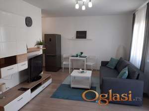 Fantastičan jednoiposoban stan, 42m2, Grbavica