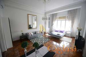 Dvosoban stan u samom centru grada