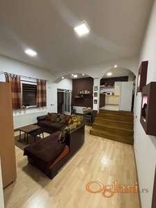 Na prodaju četvorosoban stan u Mladenovcu — blizu centra, sa parkingom