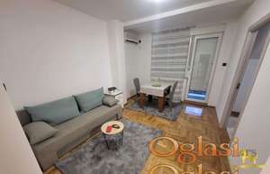 NOVI SAD - CARA DUŠANA - 40.00 m2