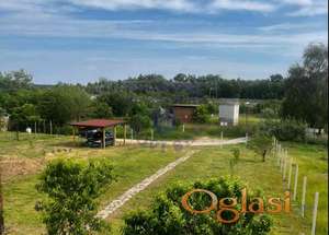 Gradjevinski plac - Sremski Karlovci - centar