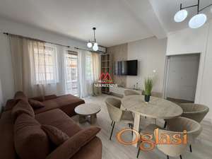 Četvorosoban stan - 70m2 - Centar