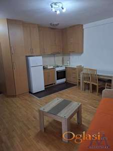 Stan,NOVI SAD,NOVO NASELJE,kv: 43, € 300, ID: 9101290