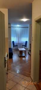 Komplet nameštena garsonjera