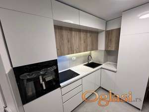 Izdaje se jednosoban stan 30m² – NOV, nikad useljavan