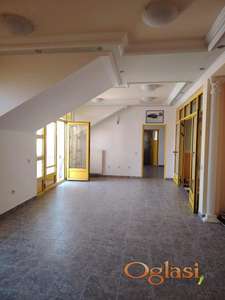  IZDAJE SE AUTO SERVIS, PERIONICA I POSLOVNI PROSTOR- SREMSKA KAMENICA