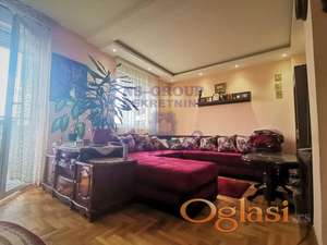 Troiposoban stan u potkrovlju na Novoj Detelinari.