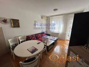 Predstavljamo vam odlican četvorosoban stan. Ivona 065/4019279