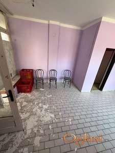 Novi Karlovci lokal 21m2