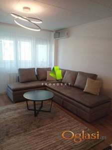 Renoviran trosoban stan na Bulevaru Nemanjića ID#8430
