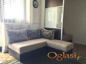  PROSTRAN JEDNOSOBAN STAN KOD SAJMA 