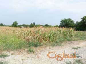 Prodajemo ravan plac