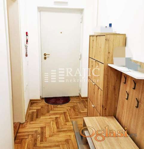 Fotografija stana 3 od 10