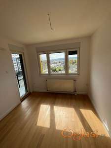 Dvosoban stan na Novom Naselju