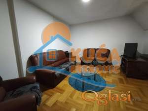 Izdaje se stan na Paliluli