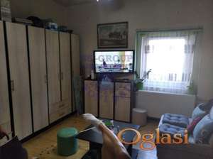 Jednosoban stan u Petrovaradinu