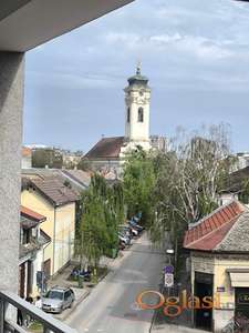 3.0 празан стан у центру (Алмашки крај).