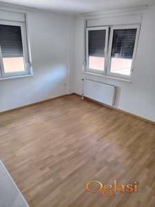 Stan,NOVI SAD,TELEP,kv: 25, € 220, ID: 9101930
