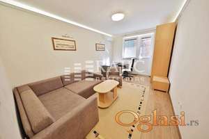 Centar,Šantićeva,60m2,2.0+terasa 5m2-renoviran #4580