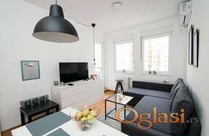 Namešten jednoiposoban nov stan-38m2-Kraljev park-450e