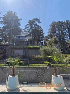 Superluksuzna kuća na Popovici