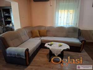 Surčin, Centar, Sremskih partizana, 226m2, 4.5a