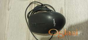 Prodajem mis Logitech