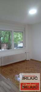 GRBAVICA, 52m2+terasa 6m2, Dvoiposoban, Renoviran, Visoko prizemlje