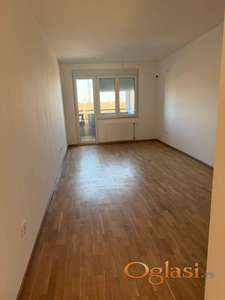 Trosoban stan za izdavanje , Avijatičarsko naselje, 63m² – Novi Sad