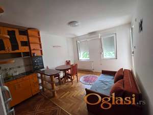 NOVI SAD,PODBARA,JEDNOIPOSOBAN STAN ODMAH USELJIV-350 E