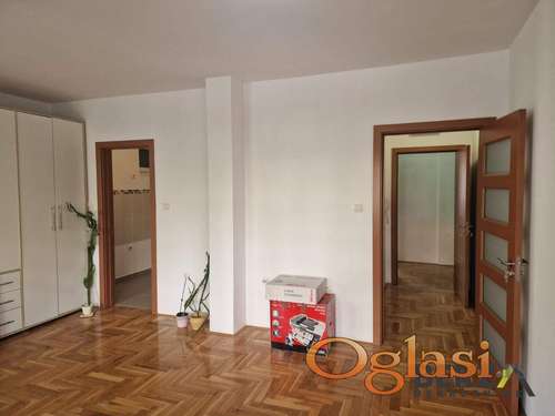 Fotografija stana 3 od 10